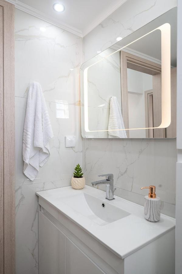 Amersa Luxury Apartments Iraklio Eksteriør billede